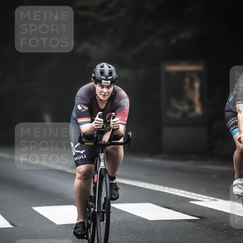 13.09.2026 - Stadtparktriathlon H.Heesch http://msf.ph/oto/10354471 13.09.2026 09:33:56 Radfahren 153, 185, 191, 206 meine-sportfotos.de