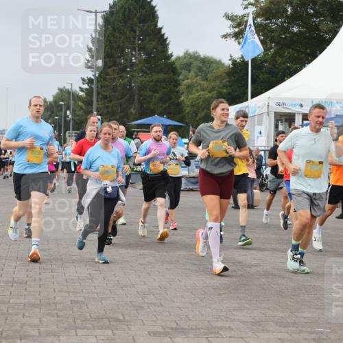 13.09.2026 - Kiel Lauf Andreas Tolksdorf http://msf.ph/oto/10354517 13.09.2026 09:57:49 Kiellinie 3, 4, 2239, 2825 meine-sportfotos.de
