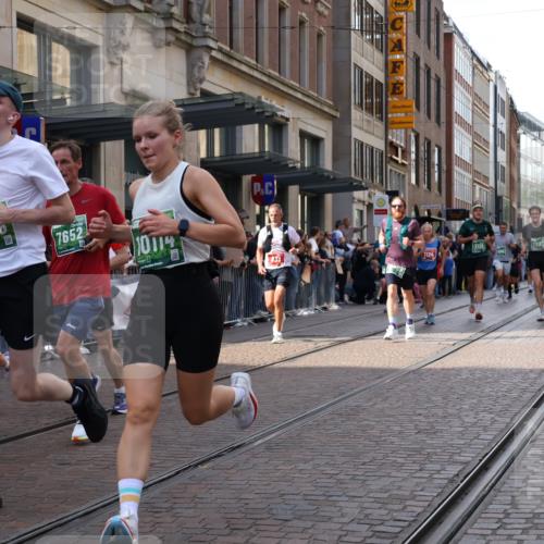13.09.2026 - 21. swb-Marathon Bremen Strokosch-Dieckow http://msf.ph/oto/10354547 13.09.2026 13:33:23 Ziel 930, 2405, 2872, 2960, 3201, 3562, 3761, 4219, 4490, 4554, 4658, 4874, 5063, 5156, 5513, 5726, 6256, 6508, 6538, 6808, 6844, 6882, 7126, 7354, 7523, 7633, 7652, 7832, 7863, 8093, 8177, 8501, 8691, 9068, 9128, 9342, 9344, 9390, 9508, 9883, 10114, 13078, 831, 1124, 2283, 2393, 2440, 2818, 2959, 2980, 3710, 4052, 4219, 4243, 4260, 4408, 4492, 4536, 4543, 4565, 4659, 5040, 5191, 5324, 5560, 5660, 5726, 5861, 5862, 5914, 6421, 6597, 6777, 6915, 6997, 7145 meine-sportfotos.de
