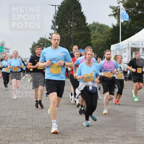 13.09.2026 - Kiel Lauf Andreas Tolksdorf http://msf.ph/oto/10354563 13.09.2026 09:57:50 Kiellinie 38, 2239, 9458, 5317, 2825 meine-sportfotos.de