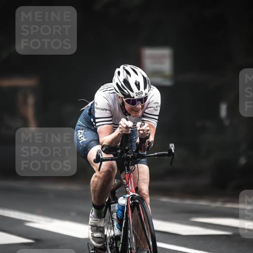 13.09.2026 - Stadtparktriathlon H.Heesch http://msf.ph/oto/10354589 13.09.2026 09:34:25 Radfahren 194, 200 meine-sportfotos.de