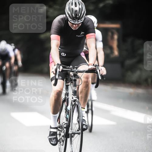 13.09.2026 - Stadtparktriathlon H.Heesch http://msf.ph/oto/10354590 13.09.2026 11:10:34 Radfahren 473, 520, 524, 578, 594, 610, 690, 691, 1799 meine-sportfotos.de