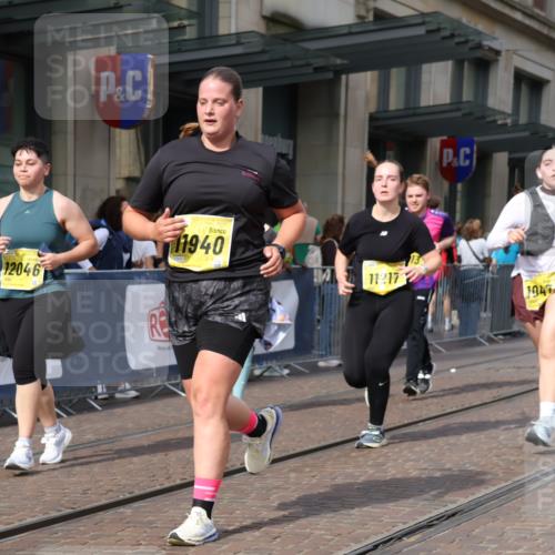 13.09.2026 - 21. swb-Marathon Bremen Strokosch-Dieckow http://msf.ph/oto/10354599 13.09.2026 11:15:52 Ziel 10474, 10665, 11026, 11081, 11139, 11181, 11200, 11217, 11264, 11385, 11448, 11549, 11573, 11613, 11768, 12046, 12057, 12151, 12306, 12539, 13508, 10474, 10572, 10900, 11307, 11504, 11778, 11897, 11940, 12137 meine-sportfotos.de