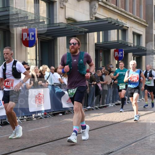 13.09.2026 - 21. swb-Marathon Bremen Strokosch-Dieckow http://msf.ph/oto/10354661 13.09.2026 13:33:26 Ziel 930, 2405, 2727, 2872, 2960, 3201, 3562, 3761, 4490, 4554, 4658, 4874, 5063, 5156, 5513, 5587, 6256, 6508, 6538, 6808, 6844, 6882, 7126, 7354, 7523, 7633, 7652, 7832, 7863, 8093, 8512, 8691, 9068, 9128, 9342, 9344, 9390, 9508, 9883, 10114, 13078, 831, 1124, 2283, 2393, 2440, 2818, 2959, 2980, 3710, 4052, 4219, 4243, 4260, 4408, 4492, 4536, 4543, 4565, 5040, 5191, 5324, 5560, 5660, 5726, 5861, 5862, 5914, 6256, 6421, 6597, 6777, 6882, 6915, 6997, 7145 meine-sportfotos.de
