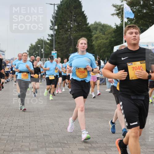 13.09.2026 - Kiel Lauf Andreas Tolksdorf http://msf.ph/oto/10354669 13.09.2026 09:57:53 Kiellinie 5636, 8996, 39, 9458, 38, 7046, 5933 meine-sportfotos.de
