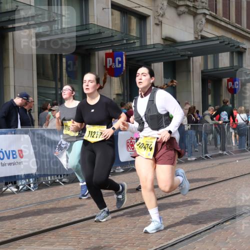 13.09.2026 - 21. swb-Marathon Bremen Strokosch-Dieckow http://msf.ph/oto/10354678 13.09.2026 11:15:53 Ziel 10665, 11026, 11081, 11139, 11181, 11200, 11217, 11264, 11385, 11448, 11549, 11573, 11613, 11768, 12046, 12057, 12151, 12306, 12539, 13508, 10474, 10572, 10900, 11217, 11307, 11504, 11549, 11778, 11897, 11940, 12046, 12137 meine-sportfotos.de