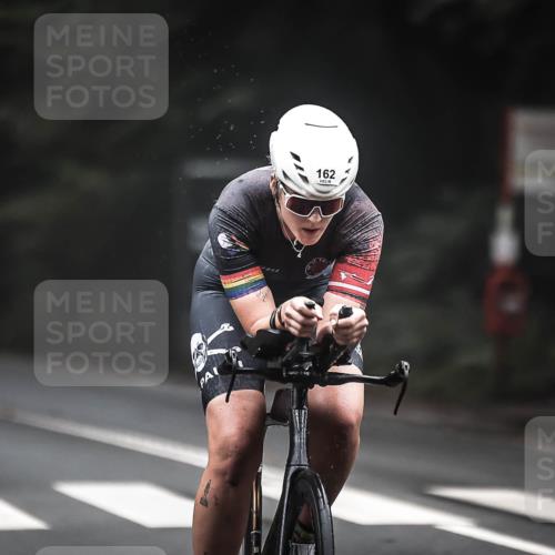 13.09.2026 - Stadtparktriathlon H.Heesch http://msf.ph/oto/10354685 13.09.2026 09:35:12 Radfahren 162, 209 meine-sportfotos.de
