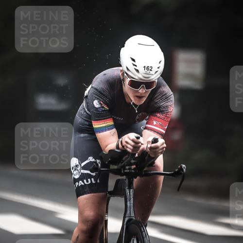 13.09.2026 - Stadtparktriathlon H.Heesch http://msf.ph/oto/10354690 13.09.2026 09:35:12 Radfahren 162, 209 meine-sportfotos.de
