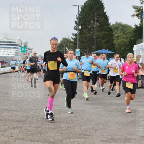 13.09.2026 - Kiel Lauf Andreas Tolksdorf http://msf.ph/oto/10354691 13.09.2026 09:57:54 Kiellinie 13, 4, 38, 5636, 8996, 9458 meine-sportfotos.de