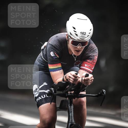 13.09.2026 - Stadtparktriathlon H.Heesch http://msf.ph/oto/10354693 13.09.2026 09:35:12 Radfahren 162, 209 meine-sportfotos.de
