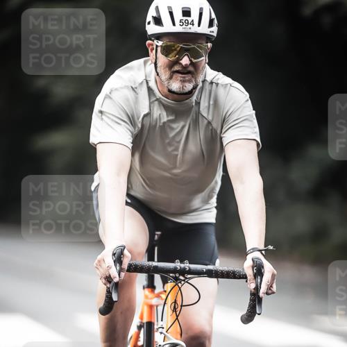 13.09.2026 - Stadtparktriathlon H.Heesch http://msf.ph/oto/10354720 13.09.2026 11:10:41 Radfahren 473, 520, 578, 594, 691 meine-sportfotos.de