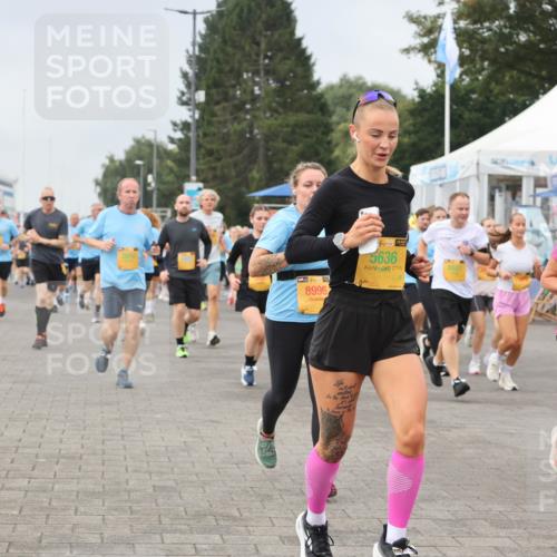 13.09.2026 - Kiel Lauf Andreas Tolksdorf http://msf.ph/oto/10354723 13.09.2026 09:57:55 Kiellinie 8996, 38, 5636, 8037 meine-sportfotos.de