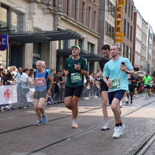 13.09.2026 - 21. swb-Marathon Bremen Strokosch-Dieckow http://msf.ph/oto/10354737 13.09.2026 13:33:27 Ziel 930, 1656, 2405, 2727, 2872, 2960, 3201, 3389, 3522, 3562, 3761, 4490, 4554, 4658, 4874, 5063, 5156, 5513, 5587, 6151, 6508, 6538, 6808, 6844, 7126, 7354, 7523, 7633, 7652, 7832, 7863, 8512, 8691, 9068, 9128, 9342, 9344, 9390, 9508, 10114, 13078, 831, 1124, 2283, 2393, 2818, 2980, 4052, 4219, 4243, 4260, 4408, 4492, 4536, 4543, 4565, 5040, 5191, 5324, 5560, 5660, 5726, 5861, 5862, 5914, 6256, 6421, 6597, 6777, 6844, 6882, 6915, 6997, 7145 meine-sportfotos.de