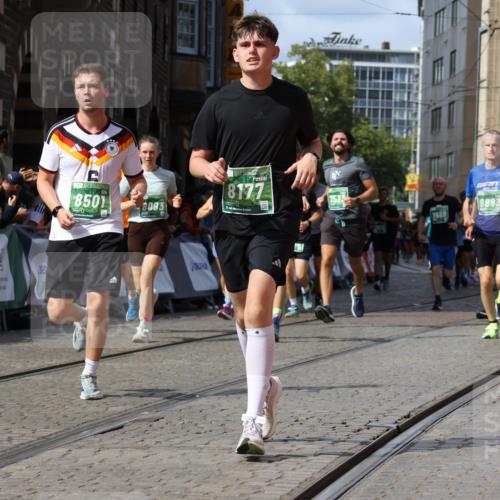 13.09.2026 - 21. swb-Marathon Bremen Strokosch-Dieckow http://msf.ph/oto/10354761 13.09.2026 13:33:27 Ziel 1532, 2283, 2393, 2440, 2818, 2959, 3167, 3404, 3710, 3773, 4194, 4260, 4408, 4659, 5090, 5191, 5324, 5395, 5410, 5706, 5749, 5790, 5981, 6941, 7467, 7756, 7788, 7830, 8061, 9269, 9292, 9406, 9745, 9829, 13019, 13028, 13039, 13092, 13093, 13101, 13146, 930, 2405, 2872, 2960, 3201, 3562, 3761, 4490, 6256, 6538, 6808, 6844, 6882, 7523, 7633, 7652, 7863, 8093, 8501, 8691, 9390, 9508, 10114, 13078 meine-sportfotos.de