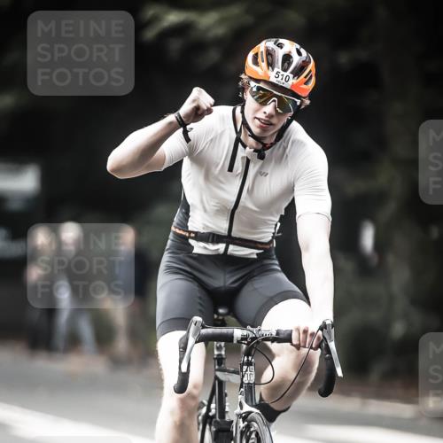 13.09.2026 - Stadtparktriathlon H.Heesch http://msf.ph/oto/10354764 13.09.2026 11:10:50 Radfahren 510, 683 meine-sportfotos.de