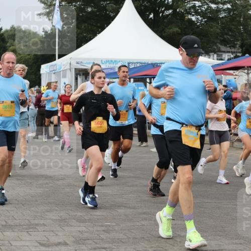 13.09.2026 - Kiel Lauf Andreas Tolksdorf http://msf.ph/oto/10354776 13.09.2026 09:57:57 Kiellinie 39, 8610, 5651, 39, 9177, 9470, 8037 meine-sportfotos.de