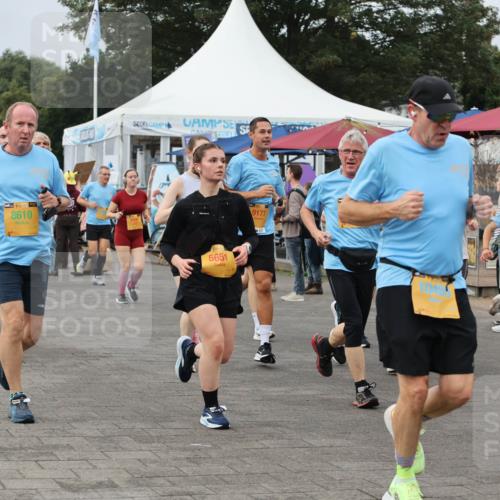 13.09.2026 - Kiel Lauf Andreas Tolksdorf http://msf.ph/oto/10354784 13.09.2026 09:57:57 Kiellinie 9774, 39, 8610, 5651, 9177, 11475, 8 meine-sportfotos.de