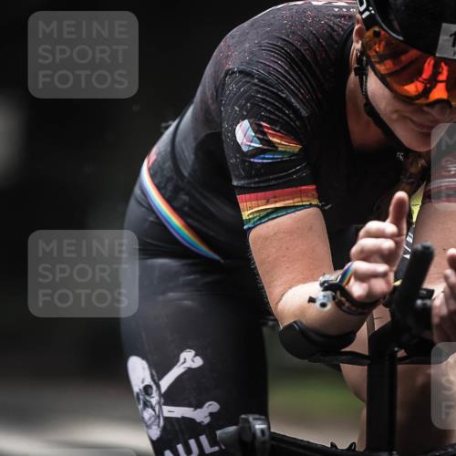 13.09.2026 - Stadtparktriathlon H.Heesch http://msf.ph/oto/10354804 13.09.2026 09:35:25 Radfahren 160, 208 meine-sportfotos.de
