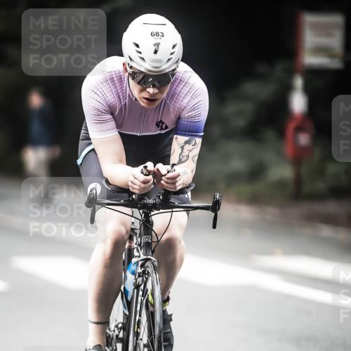 13.09.2026 - Stadtparktriathlon H.Heesch http://msf.ph/oto/10354806 13.09.2026 11:10:55 Radfahren 510, 591, 683 meine-sportfotos.de