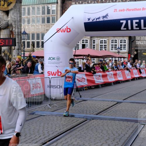13.09.2026 - 21. swb-Marathon Bremen Tim E. http://msf.ph/oto/10354835 13.09.2026 12:46:00 Ziel 2032 meine-sportfotos.de
