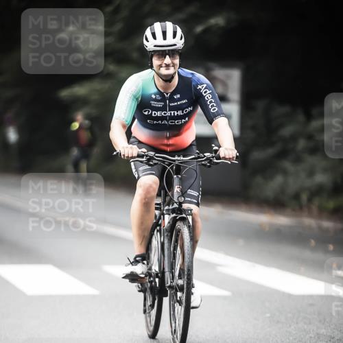 13.09.2026 - Stadtparktriathlon H.Heesch http://msf.ph/oto/10354875 13.09.2026 11:11:11 Radfahren 589 meine-sportfotos.de