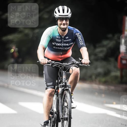 13.09.2026 - Stadtparktriathlon H.Heesch http://msf.ph/oto/10354888 13.09.2026 11:11:11 Radfahren 589 meine-sportfotos.de