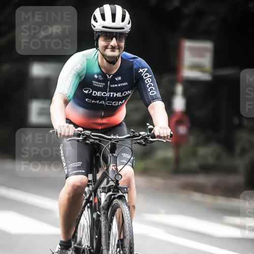 13.09.2026 - Stadtparktriathlon H.Heesch http://msf.ph/oto/10354898 13.09.2026 11:11:11 Radfahren 589 meine-sportfotos.de