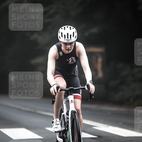 13.09.2026 - Stadtparktriathlon H.Heesch http://msf.ph/oto/10354900 13.09.2026 09:35:48 Radfahren 119, 154, 158 meine-sportfotos.de