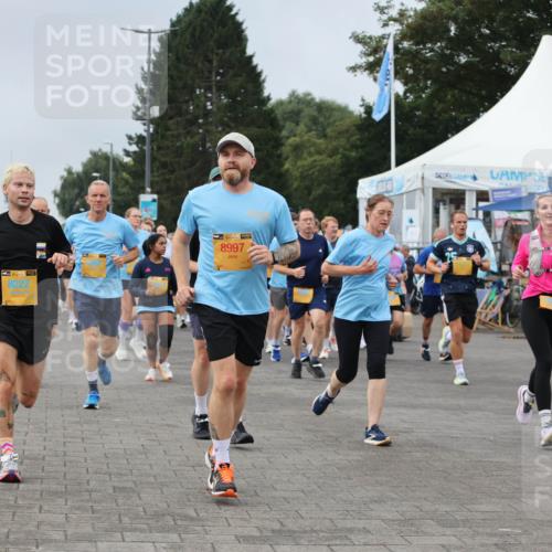 13.09.2026 - Kiel Lauf Andreas Tolksdorf http://msf.ph/oto/10354907 13.09.2026 09:58:02 Kiellinie 8022, 8997 meine-sportfotos.de
