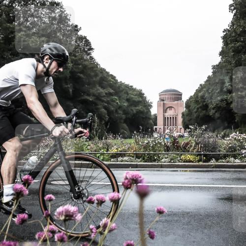 13.09.2026 - Stadtparktriathlon H.Heesch http://msf.ph/oto/10354937 13.09.2026 12:00:08 Radfahren 722, 1021, 1054, 1061 meine-sportfotos.de