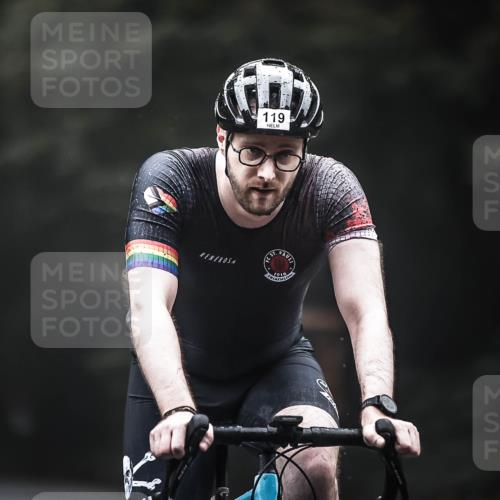 13.09.2026 - Stadtparktriathlon H.Heesch http://msf.ph/oto/10354942 13.09.2026 09:35:50 Radfahren 119, 154, 158 meine-sportfotos.de
