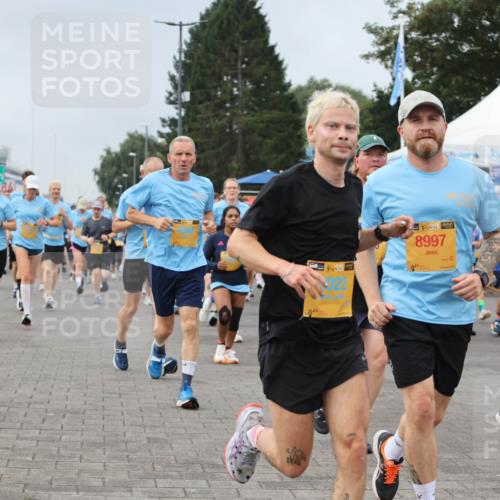 13.09.2026 - Kiel Lauf Andreas Tolksdorf http://msf.ph/oto/10354944 13.09.2026 09:58:03 Kiellinie 368, 38, 022, 38, 8997 meine-sportfotos.de