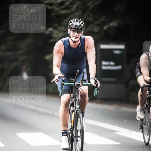 13.09.2026 - Stadtparktriathlon H.Heesch http://msf.ph/oto/10354946 13.09.2026 11:11:18 Radfahren 571, 685, 688, 694 meine-sportfotos.de
