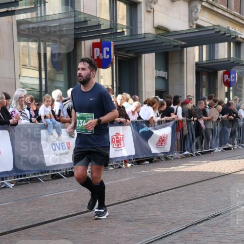 13.09.2026 - 21. swb-Marathon Bremen Strokosch-Dieckow http://msf.ph/oto/10354951 13.09.2026 13:33:31 Ziel 930, 1656, 2405, 2727, 2872, 2960, 3201, 3389, 3522, 3761, 4490, 4554, 4613, 4658, 4874, 5063, 5156, 5513, 5563, 5587, 6151, 6508, 6509, 6538, 6623, 6808, 7047, 7126, 7354, 7431, 7633, 7652, 7832, 8025, 8512, 8641, 9068, 9128, 9342, 9344, 9390, 831, 1124, 2283, 2393, 2980, 3562, 4052, 4219, 4243, 4260, 4492, 4536, 4543, 4565, 5040, 5324, 5560, 5660, 5726, 5861, 5862, 5914, 6256, 6421, 6597, 6777, 6844, 6882, 6915, 6997, 7145, 7523 meine-sportfotos.de