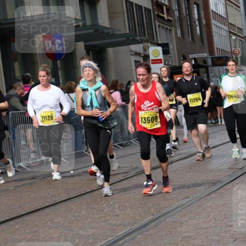 13.09.2026 - 21. swb-Marathon Bremen Strokosch-Dieckow http://msf.ph/oto/10354973 13.09.2026 11:16:00 Ziel 10242, 11026, 11081, 11139, 11181, 11200, 11264, 11274, 11385, 11448, 11573, 11768, 12057, 12151, 12539, 13508, 10474, 10572, 10665, 10900, 11217, 11307, 11549, 11613, 11778, 11897, 11940, 12046, 12137, 12306 meine-sportfotos.de