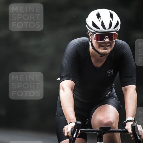 13.09.2026 - Stadtparktriathlon H.Heesch http://msf.ph/oto/10354983 13.09.2026 09:35:54 Radfahren 119, 154, 158, 197 meine-sportfotos.de