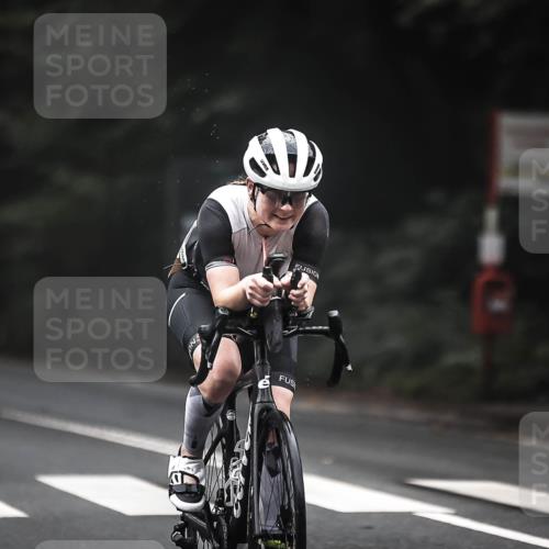 13.09.2026 - Stadtparktriathlon H.Heesch http://msf.ph/oto/10355014 13.09.2026 09:35:58 Radfahren 158, 197 meine-sportfotos.de