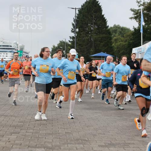 13.09.2026 - Kiel Lauf Andreas Tolksdorf http://msf.ph/oto/10355015 13.09.2026 09:58:05 Kiellinie 6602, 4, 2357 meine-sportfotos.de