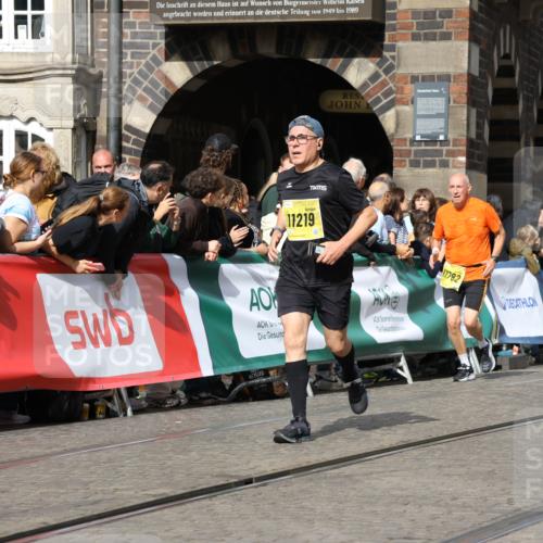 13.09.2026 - 21. swb-Marathon Bremen Strokosch-Dieckow http://msf.ph/oto/10355017 13.09.2026 10:56:16 Ziel 10298, 10374, 10690, 10703, 10952, 11790, 11972, 12061, 12108, 12143, 12484, 13565, 10184, 10211, 10322, 10356, 10670, 10675, 10844, 11256, 11317, 11570, 11795, 11844, 11855, 11871 meine-sportfotos.de