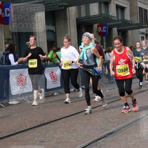 13.09.2026 - 21. swb-Marathon Bremen Strokosch-Dieckow http://msf.ph/oto/10355024 13.09.2026 11:16:01 Ziel 10242, 11026, 11081, 11139, 11181, 11200, 11264, 11274, 11385, 11448, 11573, 11768, 12057, 12151, 12539, 13508, 10474, 10572, 10665, 10900, 11217, 11307, 11549, 11613, 11778, 11897, 11940, 12046, 12137, 12306 meine-sportfotos.de