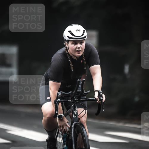 13.09.2026 - Stadtparktriathlon H.Heesch http://msf.ph/oto/10355029 13.09.2026 09:36:10 Radfahren 198 meine-sportfotos.de
