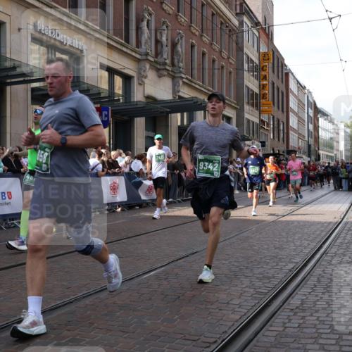 13.09.2026 - 21. swb-Marathon Bremen Strokosch-Dieckow http://msf.ph/oto/10355052 13.09.2026 13:33:33 Ziel 930, 1656, 2405, 2727, 2872, 3201, 3389, 3522, 3761, 3790, 4490, 4554, 4613, 4658, 4874, 5063, 5156, 5341, 5513, 5563, 5587, 6151, 6508, 6509, 6538, 6623, 6808, 7047, 7126, 7303, 7354, 7431, 7633, 7652, 7832, 8025, 8512, 8641, 8910, 9068, 9128, 9342, 9344, 9390, 831, 930, 1124, 2283, 2960, 2980, 3562, 4052, 4219, 4243, 4260, 4492, 4536, 4543, 4565, 5040, 5560, 5660, 5726, 5861, 5862, 5914, 6256, 6421, 6538, 6597, 6777, 6844, 6882, 6915, 6997, 7145, 7523 meine-sportfotos.de