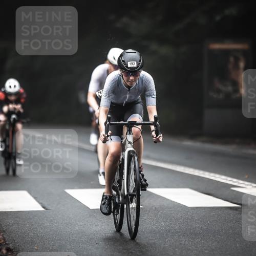 13.09.2026 - Stadtparktriathlon H.Heesch http://msf.ph/oto/10355070 13.09.2026 09:36:30 Radfahren 163, 178, 188, 189, 192 meine-sportfotos.de