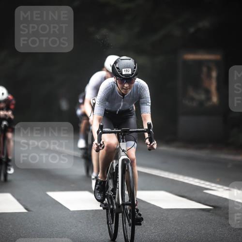 13.09.2026 - Stadtparktriathlon H.Heesch http://msf.ph/oto/10355076 13.09.2026 09:36:30 Radfahren 163, 178, 188, 189, 192 meine-sportfotos.de