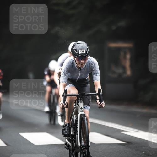 13.09.2026 - Stadtparktriathlon H.Heesch http://msf.ph/oto/10355080 13.09.2026 09:36:30 Radfahren 163, 178, 188, 189, 192 meine-sportfotos.de