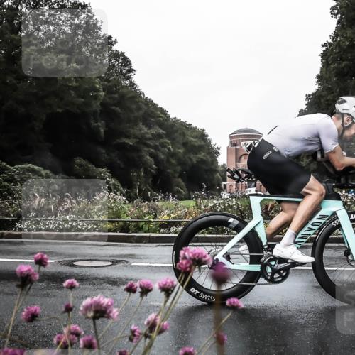 13.09.2026 - Stadtparktriathlon H.Heesch http://msf.ph/oto/10355123 13.09.2026 12:00:45 Radfahren 838, 870 meine-sportfotos.de