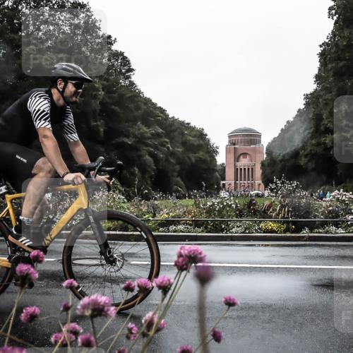 13.09.2026 - Stadtparktriathlon H.Heesch http://msf.ph/oto/10355146 13.09.2026 12:01:01 Radfahren 841, 852 meine-sportfotos.de