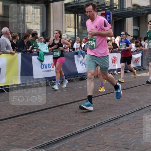 13.09.2026 - 21. swb-Marathon Bremen Strokosch-Dieckow http://msf.ph/oto/10355257 13.09.2026 13:33:38 Ziel 1364, 1656, 2355, 2405, 2727, 3162, 3389, 3522, 3790, 3984, 4554, 4613, 4658, 4874, 5063, 5156, 5341, 5513, 5563, 5587, 6090, 6151, 6508, 6509, 6623, 7047, 7126, 7303, 7354, 7431, 7832, 7988, 8025, 8512, 8641, 8910, 9068, 9128, 9342, 9344, 13118, 831, 930, 1124, 2405, 2872, 2960, 2980, 3201, 3562, 3761, 4052, 4219, 4243, 4490, 4492, 4536, 4543, 4565, 5040, 5560, 5660, 5726, 5861, 5862, 5914, 6256, 6421, 6538, 6597, 6777, 6808, 6844, 6882, 6915, 6997, 7145, 7523, 7633 meine-sportfotos.de
