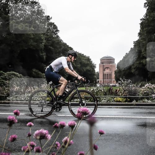 13.09.2026 - Stadtparktriathlon H.Heesch http://msf.ph/oto/10355270 13.09.2026 12:01:28 Radfahren 939, 966, 1017, 1800 meine-sportfotos.de
