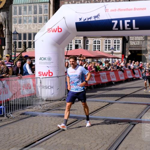 13.09.2026 - 21. swb-Marathon Bremen Tim E. http://msf.ph/oto/10355313 13.09.2026 12:47:00 Ziel 238, 574, 841, 1391 meine-sportfotos.de